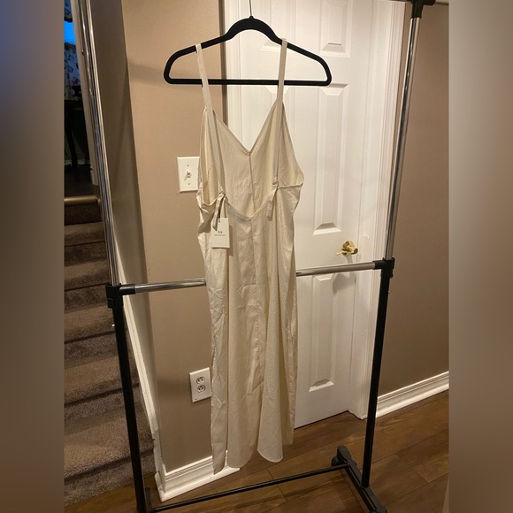 Something Navy Swiss Dot Midi Dress - Picture 5 of 11